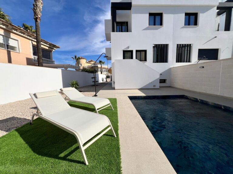 9868adb7-0310-4623-824c-3627265f7a1d